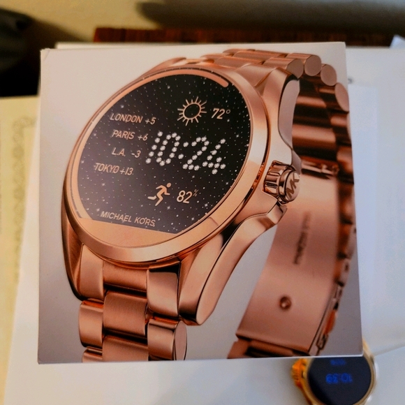 Michael Kors all access smart watch main image 8
